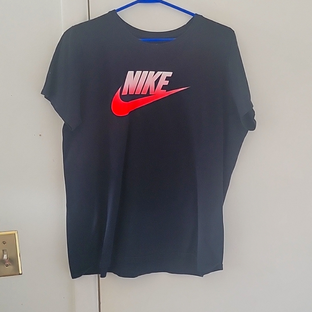 Nike the Nike tee XXL t shirt Womens